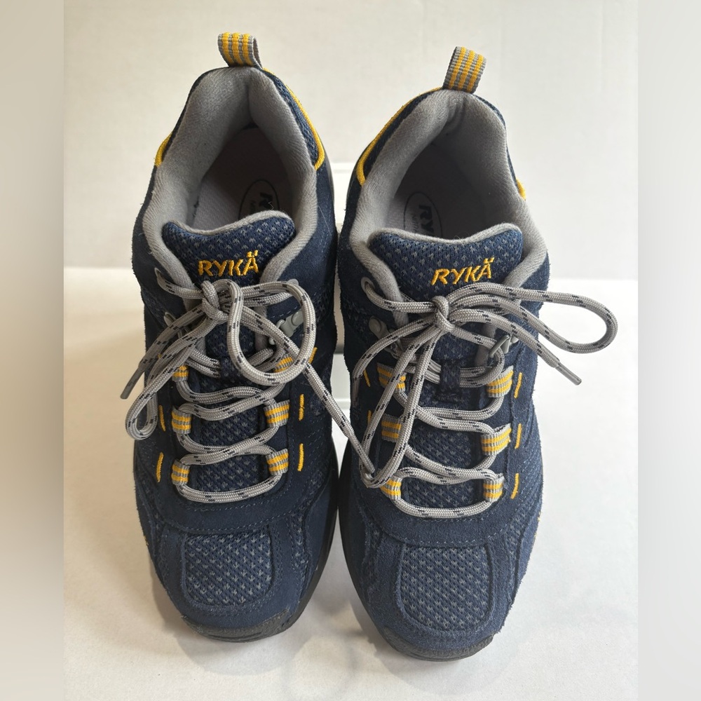 Ryka WMNs 7.5 Walking Shoe Blue Yellow Black Excellent Condition, Smoke Free